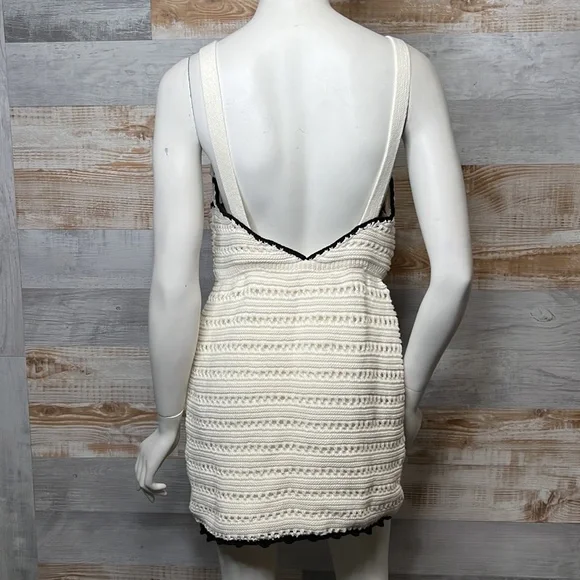 Free People Devvy Mini Dress sizes Large - Picture 2 of 5